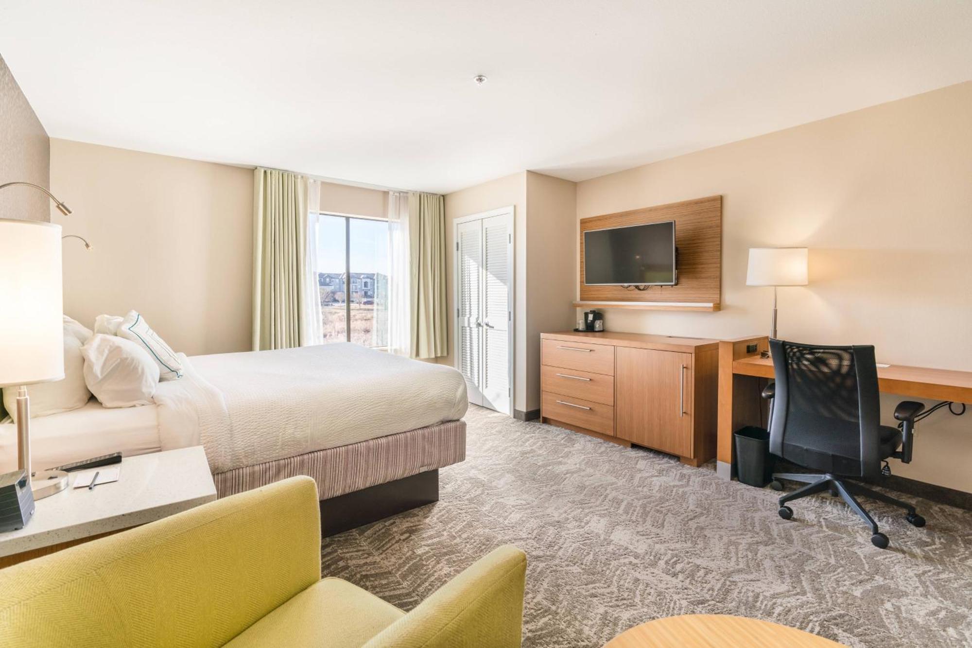 Springhill Suites By Marriott Denton Extérieur photo